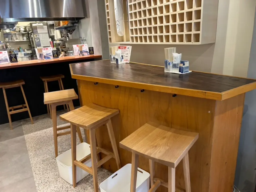 jinrui_mina_yatai_interior_03_4-3